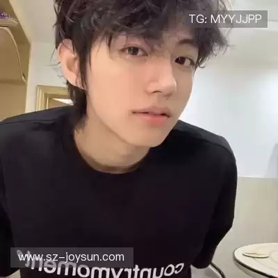 柳渤霆